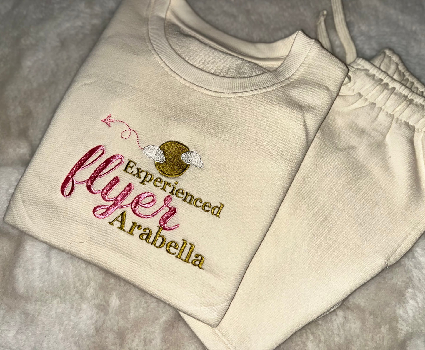 Flyer Cream sweater and short set